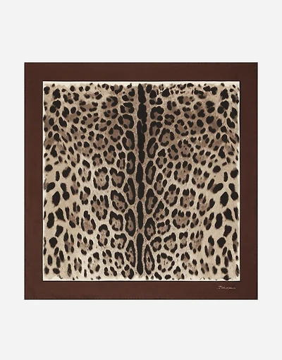 Leopard-print twill scarf (90x90)