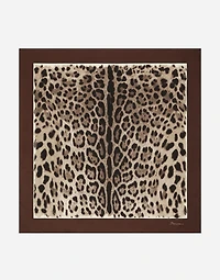 Leopard-print twill scarf (90x90)