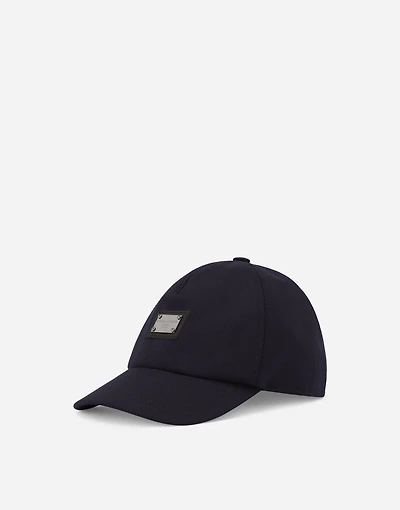Baseball cap with logo tag