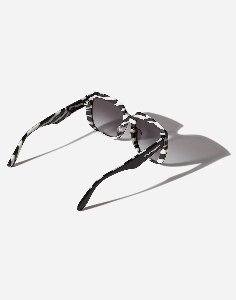 New print sunglasses