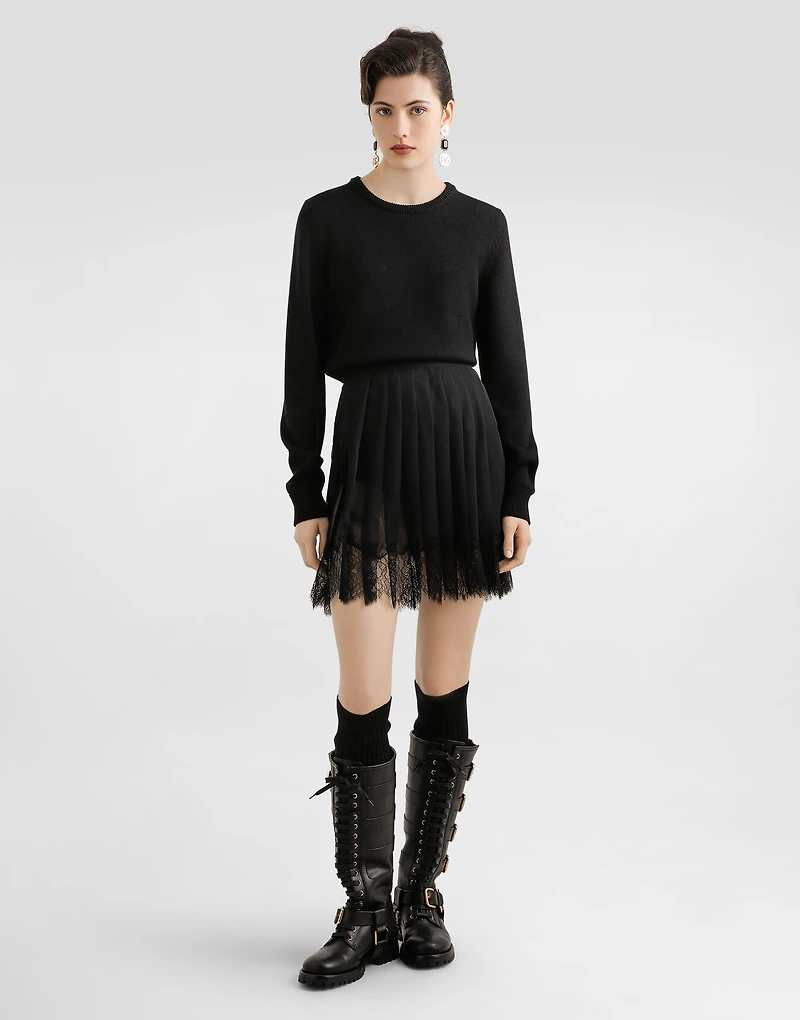 Pleated chiffon short skirt