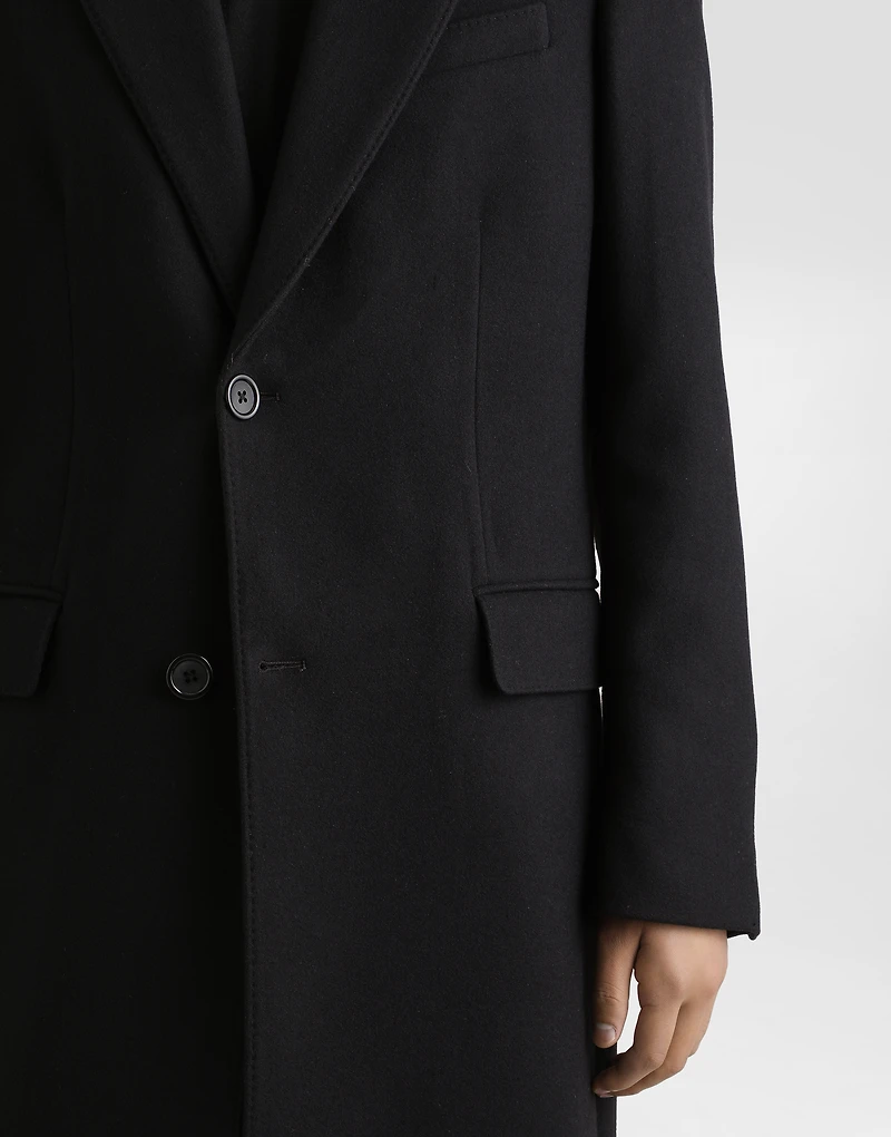 Single-breasted wool coat