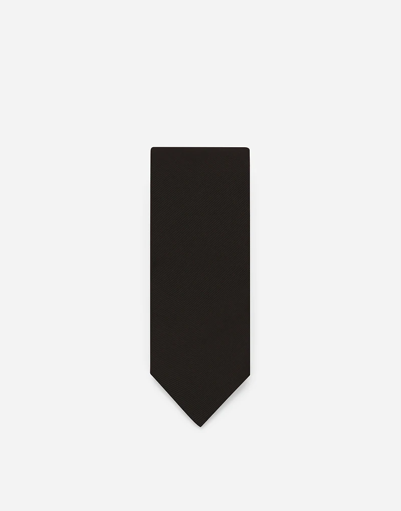 Silk tie