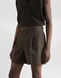 Cotton gabardine shorts with double darts