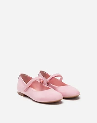 Patent leather Mary Janes