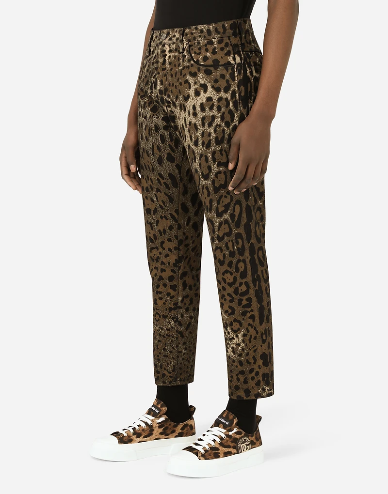 Loose jeans with DG leopard print