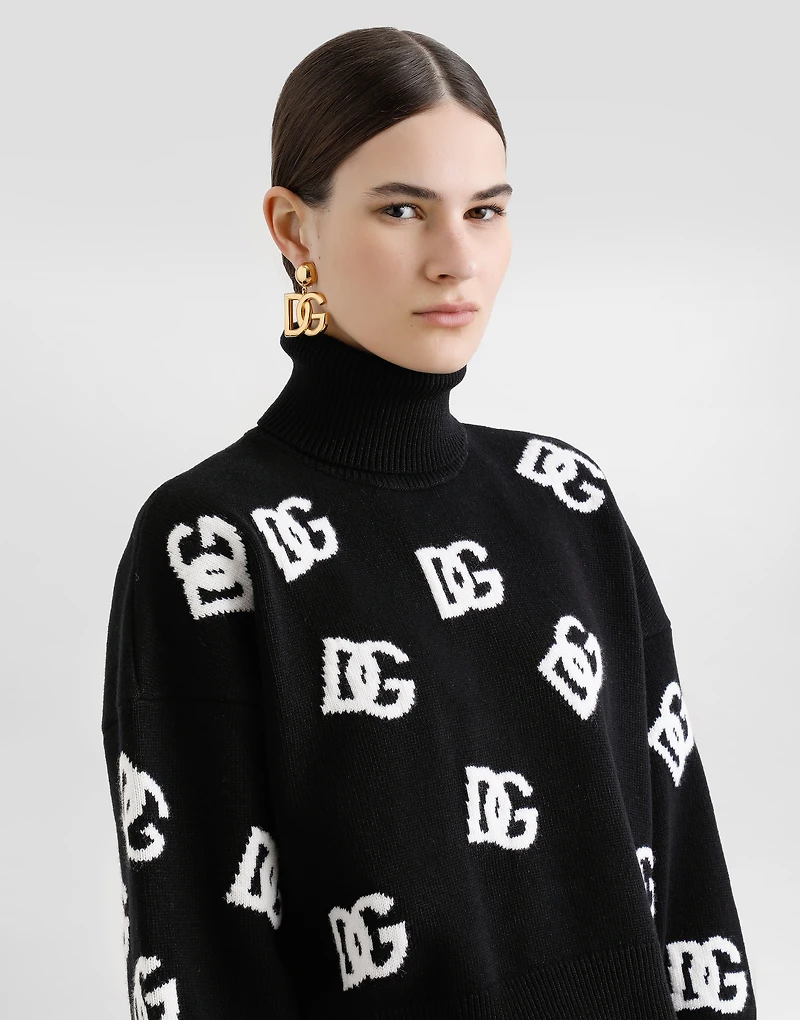 Cropped wool sweater with DG logo inlay