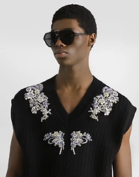 Cable-knit wool vest