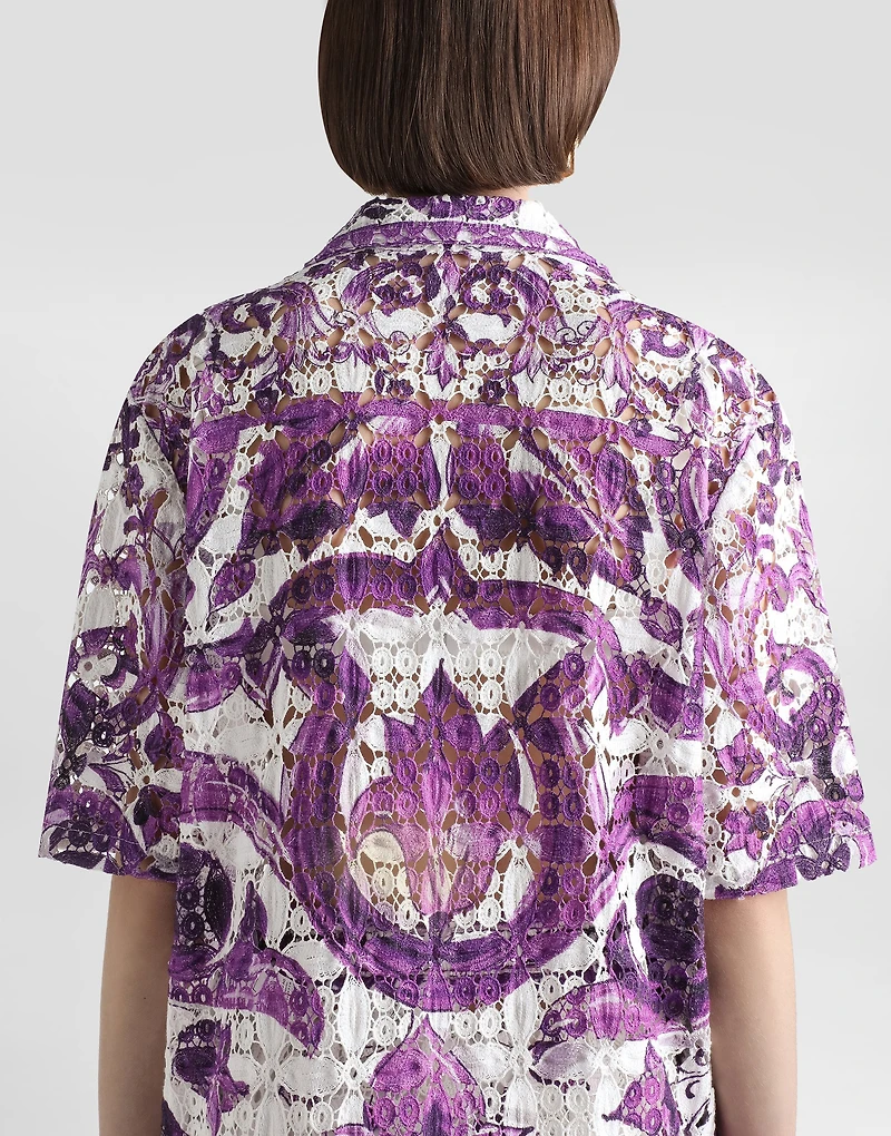 Majolica-print crochet lace shirt