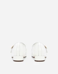 Patent leather ballet flats with heel
