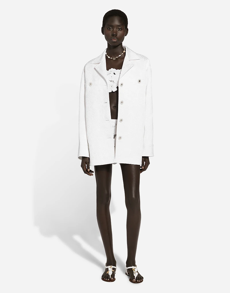 Short single-breasted brocade coat