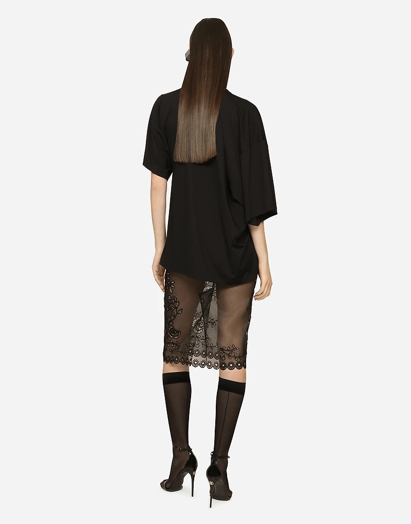 Asymmetrical top with cut-out