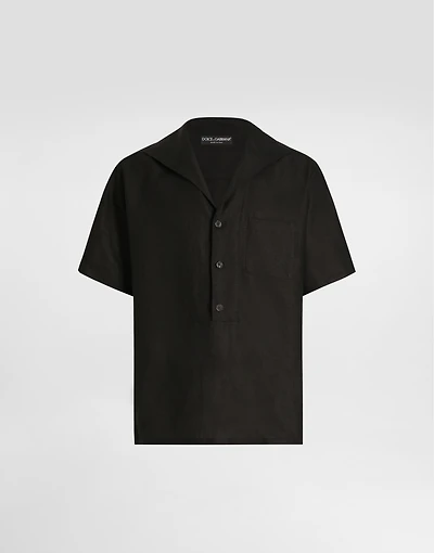 Three-button short-sleeved linen shirt