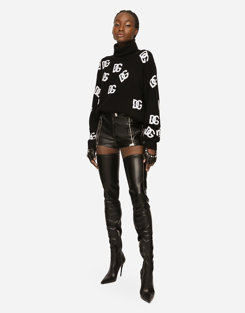 Virgin wool turtleneck with inlaid DG logo
