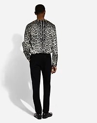 Leopard-print silk shirt with pussy-bow