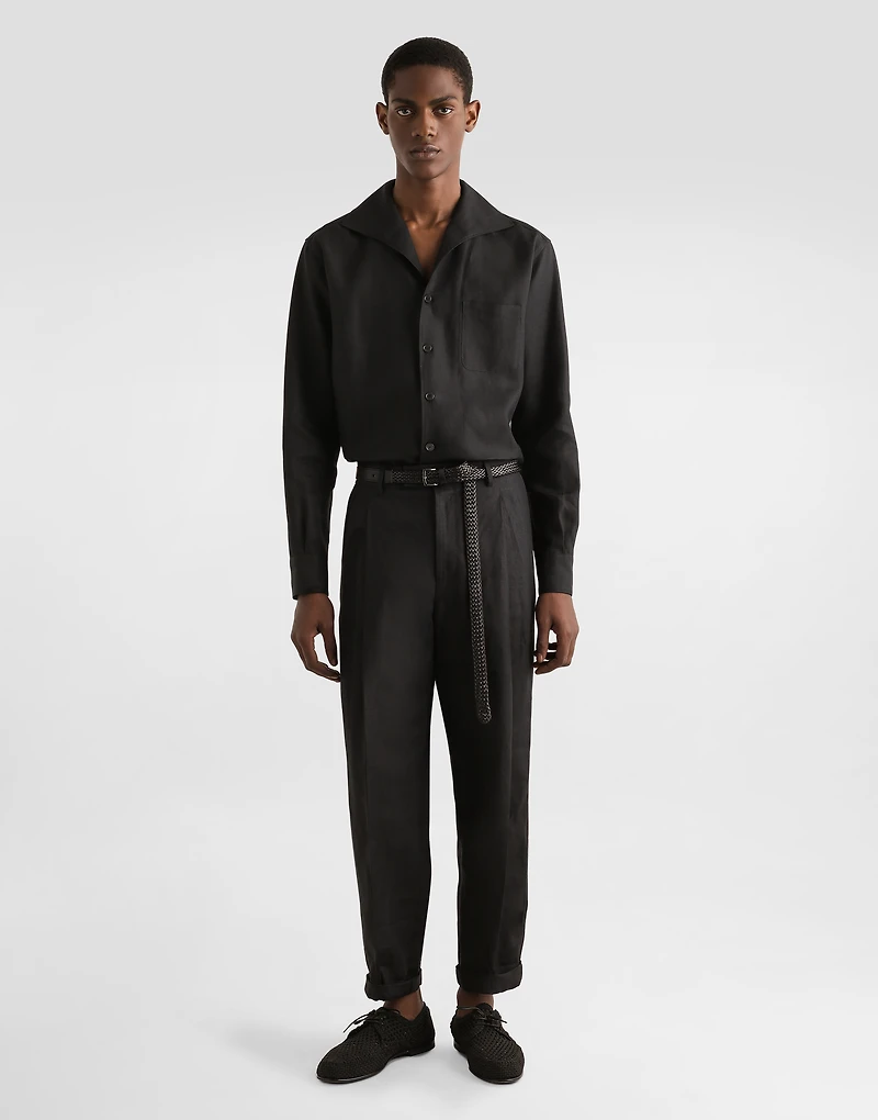 Long-sleeved linen shirt