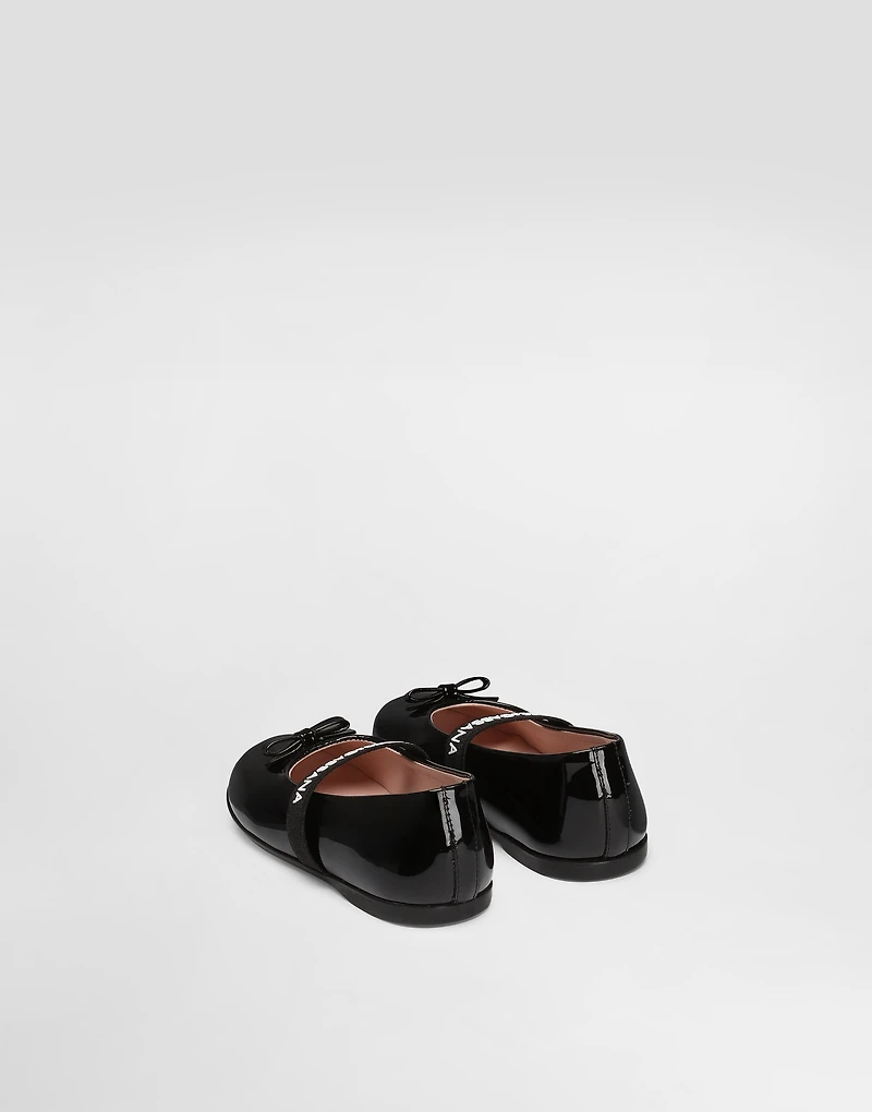 Patent leather ballet flats with elastic