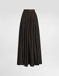 Long circle skirt in iridescent taffeta