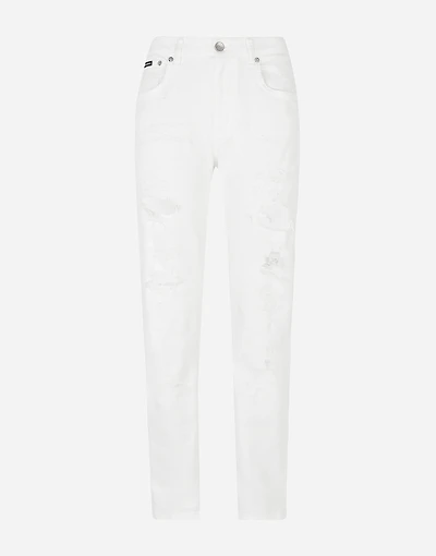 Boyfriend jeans with rips