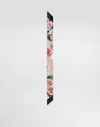 Twill headscarf with peony and rose print (6x100)