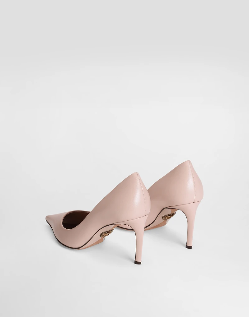 Polished goatskin pumps