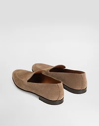 Split calfskin slippers