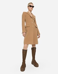 Single-breasted camel wool coat