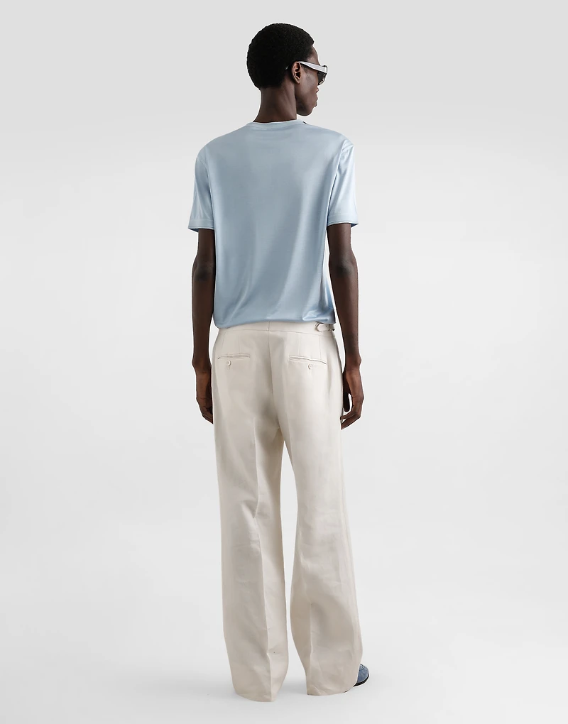 Short-sleeved silk t-shirt