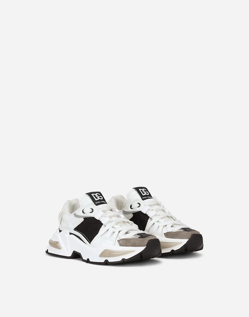 Mixed-material Airmaster sneakers