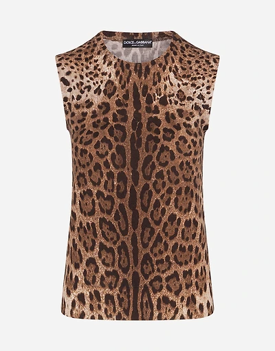 Sleeveless wool sweater with leopard print