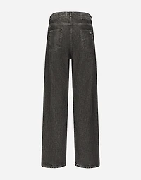 Oversize denim jeans