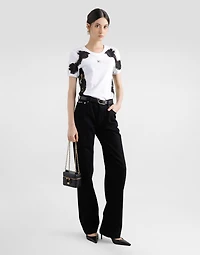 Loose denim jeans with pressed pleat