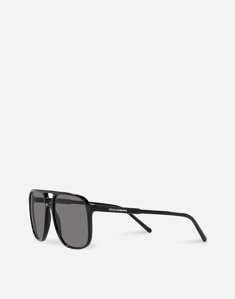 Thin profile sunglasses