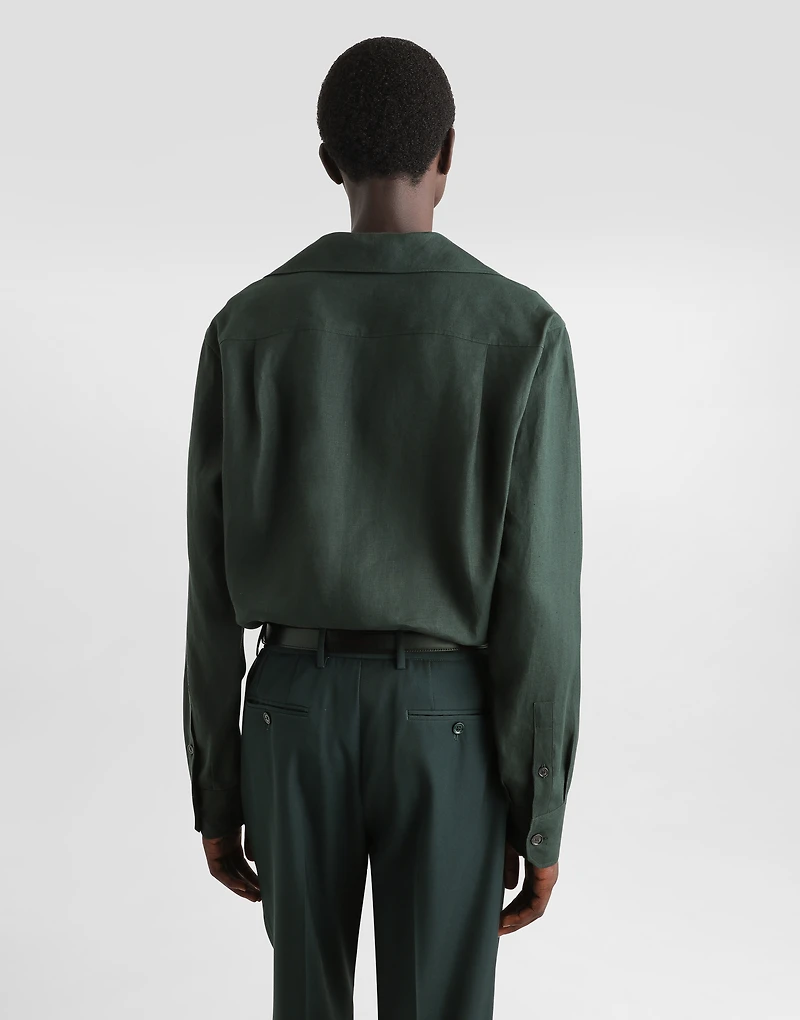 Long-sleeved linen shirt