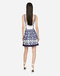Short majolica print dress
