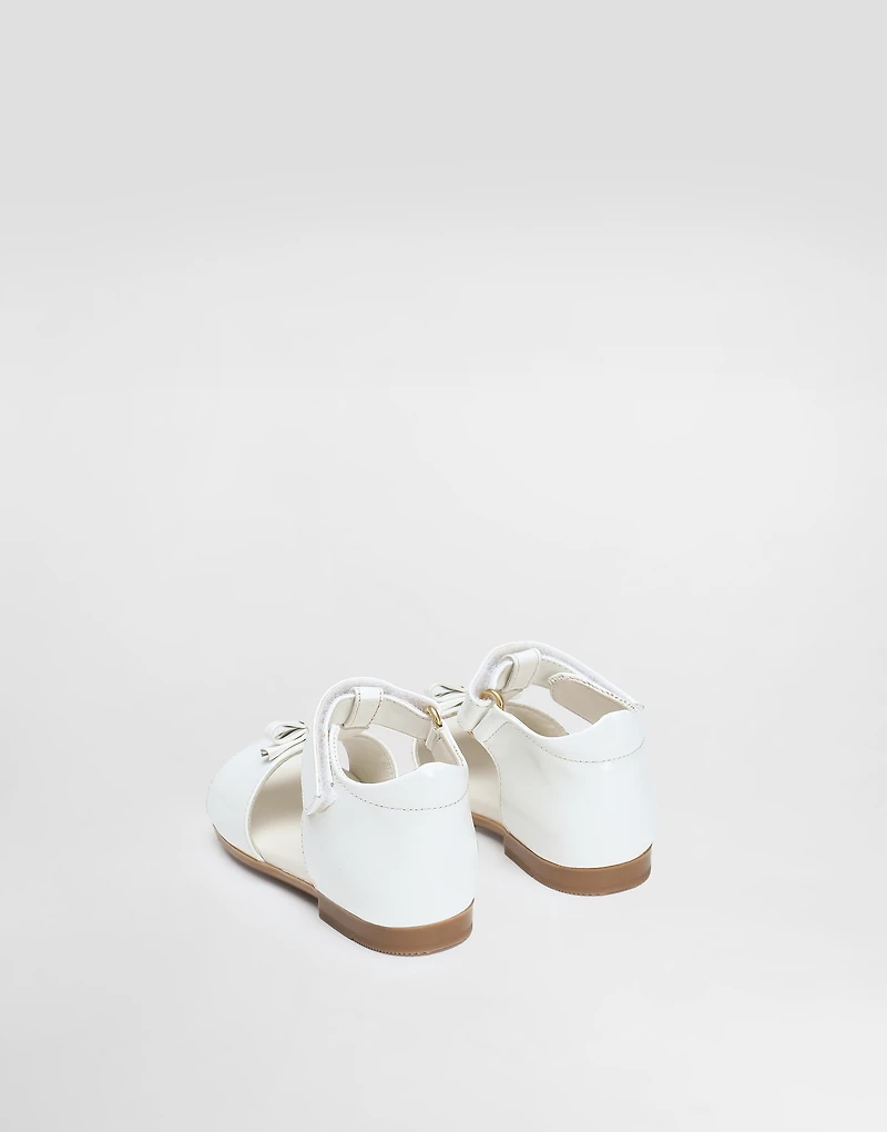 Patent leather sandals