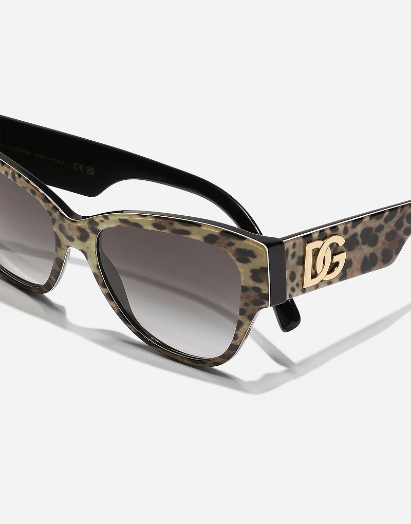 DG Logo sunglasses