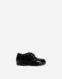 Patent leather derby shoes with logo