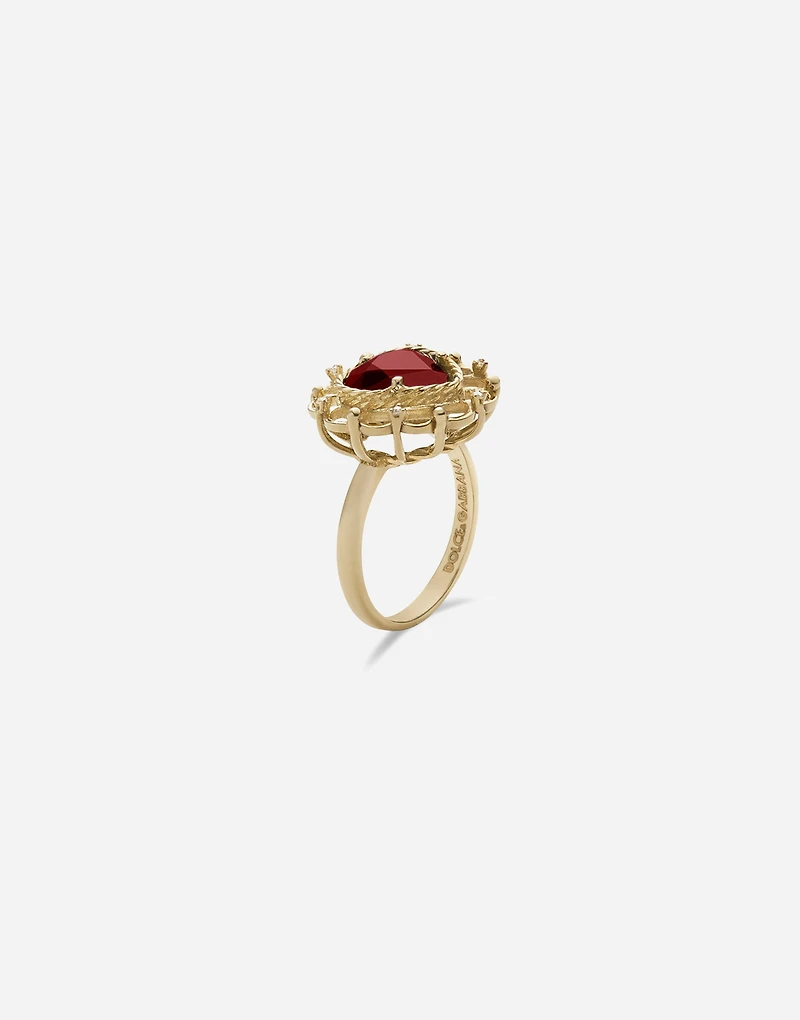 Devotion Ring 18 carat yellow gold and red rhodolite garnet