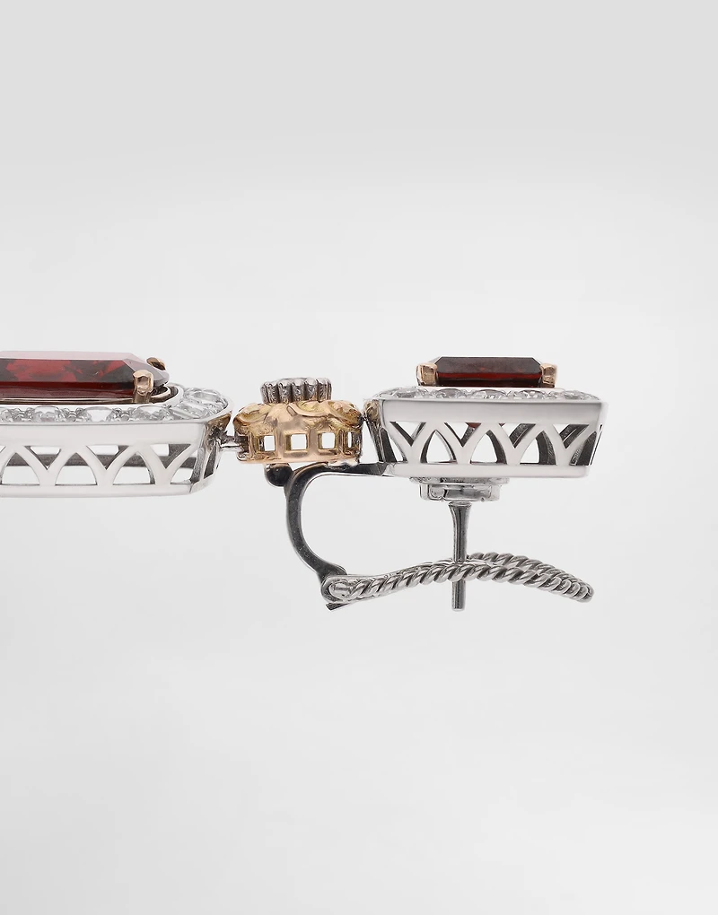 Eleganza Earrings 18-carat white and rose gold, garnets, and sapphires
