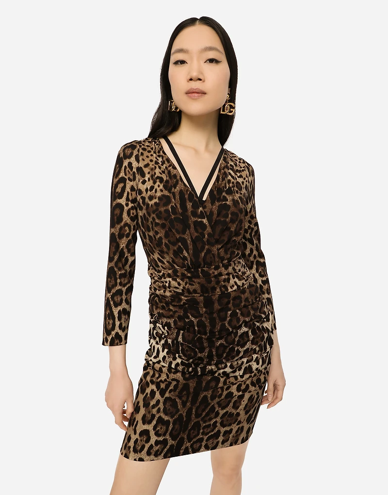 Short charmeuse dress with leopard print and tie
