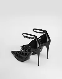 Polished calfskin pumps