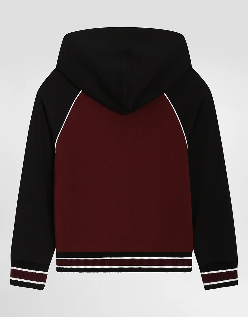 Hooded sweatshirt with embroidery