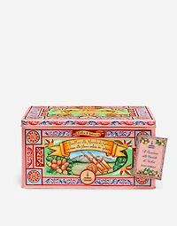 Panettone with Sicilian Hazelnuts with a velvety Sicilian Manna cream