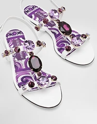 Flip-flops with jewel embroidery