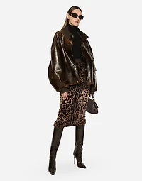 Chenille calf-length skirt with jacquard leopard design