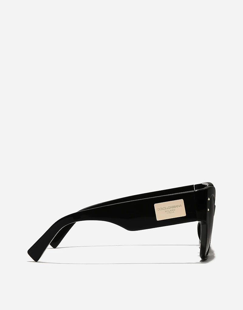 DG LOGO PLAQUE Sunglasses
