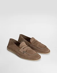 Reversed calfskin slipper