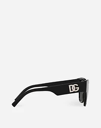 DG Logo sunglasses