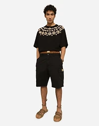 Stretch cotton cargo pants with brand plate